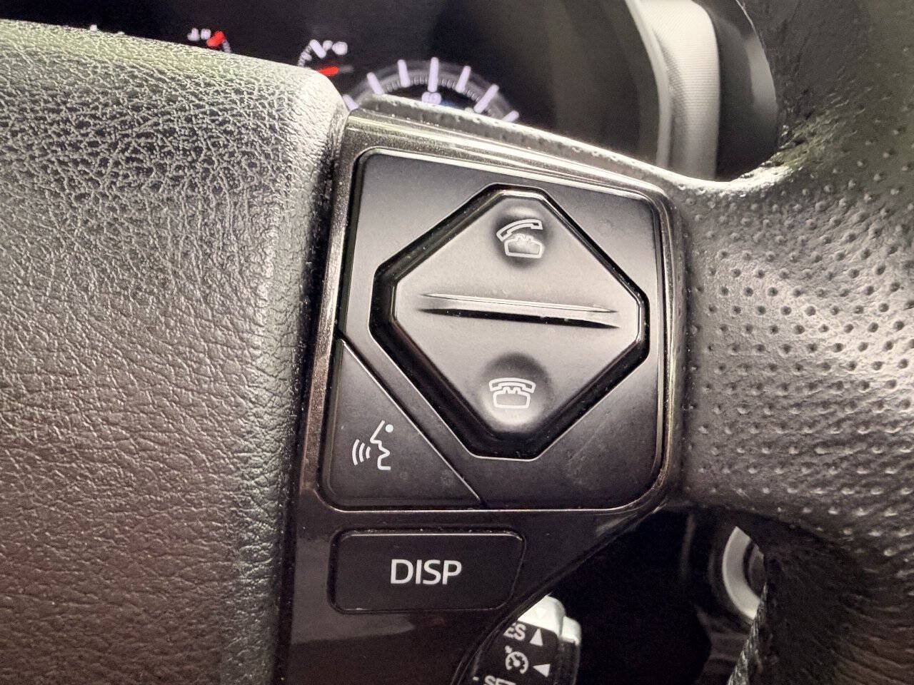 Used 2019 Toyota 4Runner Limited AWD/4WD image 23