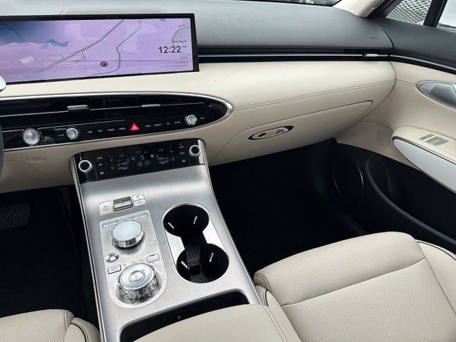 Used 2026 Genesis GV70 2.5T Advanced AWD/4WD image 19