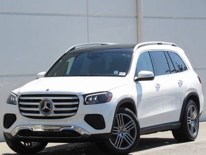 New 2025 Mercedes-Benz GLS 450 4MATIC