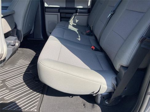 Used 2022 Ford F250 XL w/ STX Appearance Package image 27