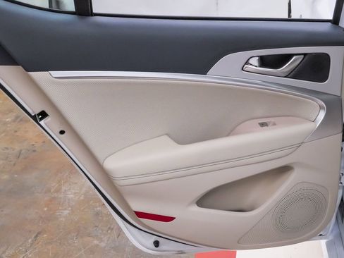 Certified 2026 Genesis G70 2.5T Prestige RWD image 27