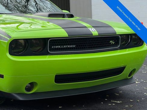 Used 2009 Dodge Challenger R/T image 16