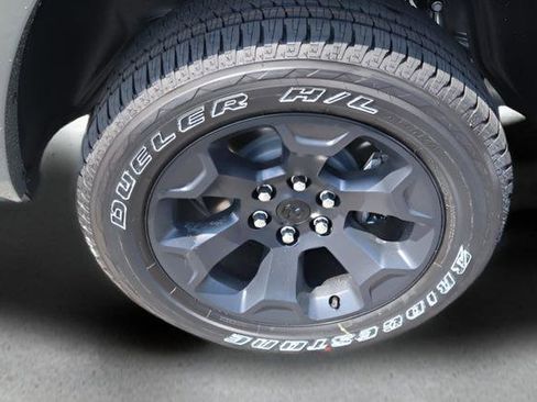 New 2026 RAM 1500 4x4 Crew Cab image 26