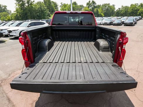 Used 2024 Chevrolet Silverado 1500 High Country w/ Technology Package AWD/4WD image 40