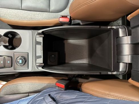 Used 2022 Ford Bronco Sport Outer Banks w/ Tech Package image 39