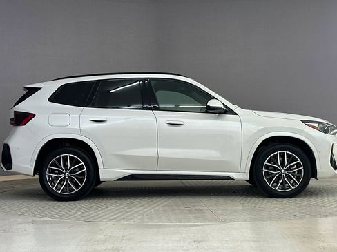 Certified 2024 BMW X1 xDrive28i w/ M Sport Package image 7