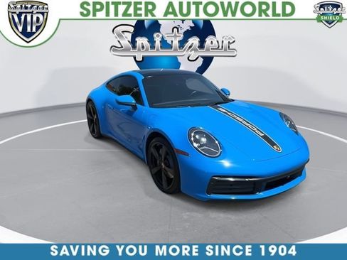 Used 2022 Porsche 911 Carrera image 2
