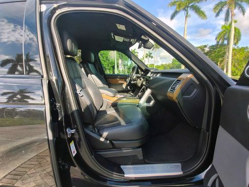 Used 2019 Land Rover Range Rover HSE AWD/4WD image 40