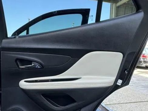 Used 2019 Buick Encore Preferred image 23