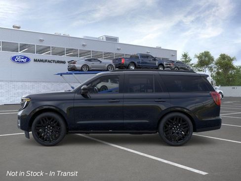New 2026 Ford Expedition Platinum AWD/4WD image 3