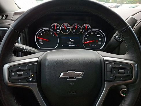 Certified 2022 Chevrolet Silverado 1500 RST image 18