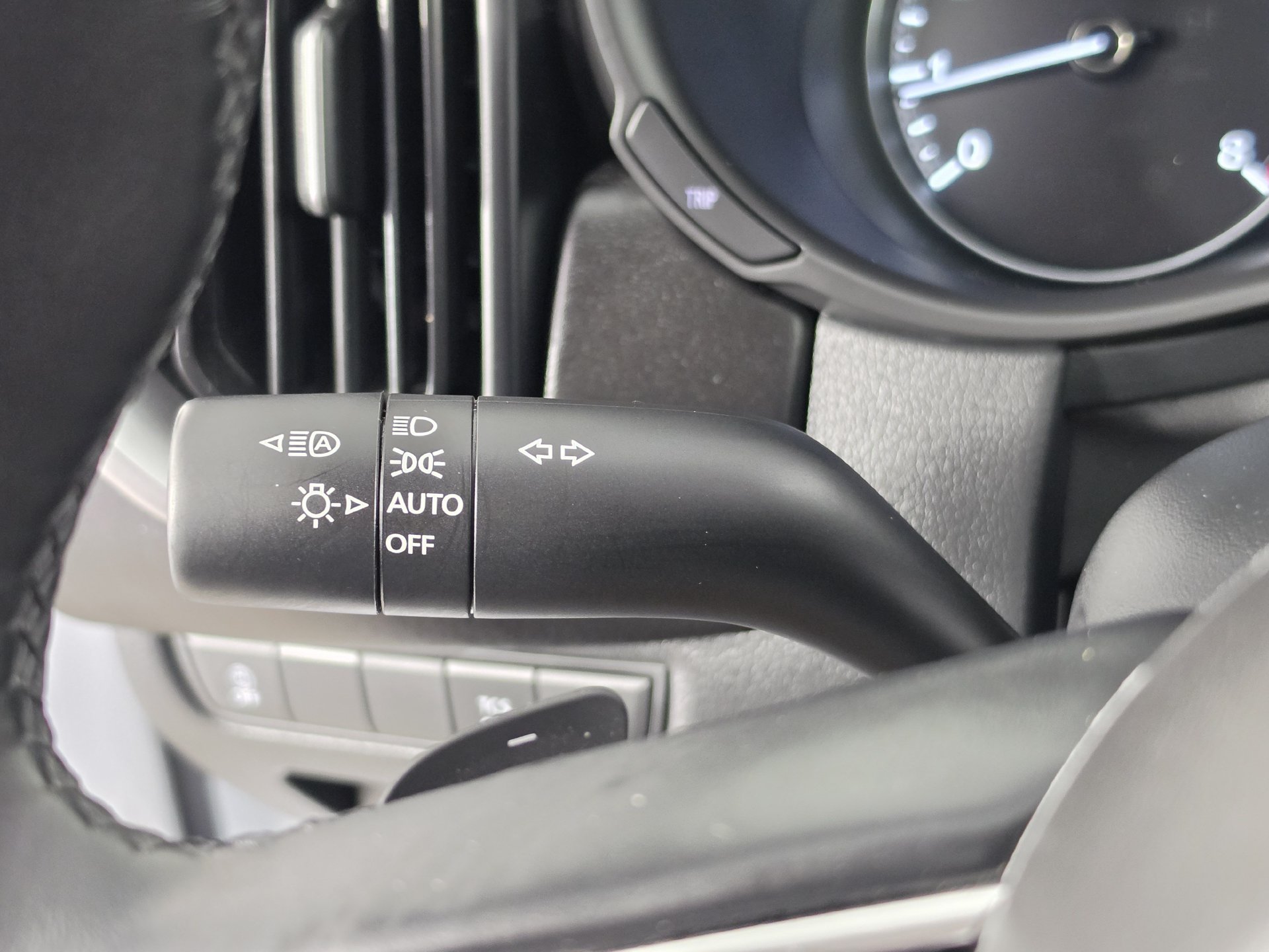 Used 2025 MAZDA CX-50 AWD 2.5 Turbo w/ Weather Package image 11