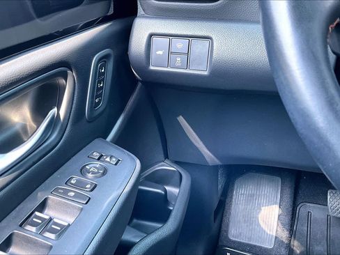 Used 2025 Honda Pilot TrailSport image 34