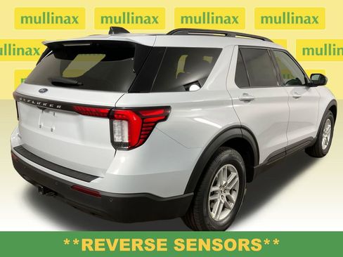 New 2026 Ford Explorer Active image 4