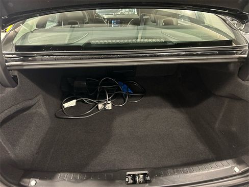 Used 2018 Volvo S90 T8 Inscription w/ Convenience Package image 27