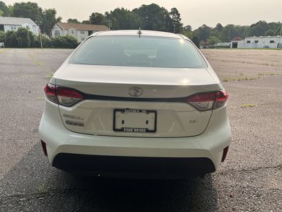 Used 2025 Toyota Corolla LE