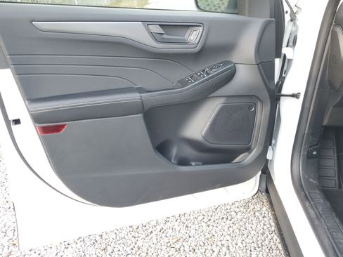 New 2026 Ford Escape Active image 14