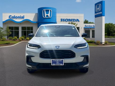 Used 2024 Honda HR-V Sport image 11