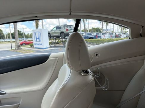 Used 2010 Lexus IS 350C RWD image 10