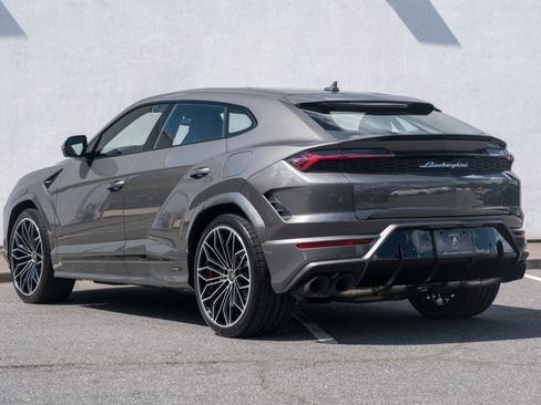 Used 2025 Lamborghini Urus SE AWD/4WD image 4