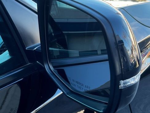 Used 2022 Acura RDX w/ Technology Package image 11