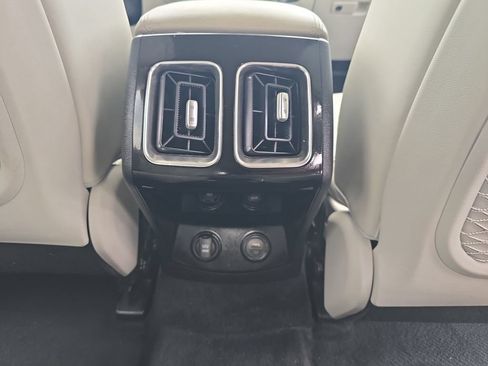 Used 2022 Kia Sorento SX AWD/4WD image 17