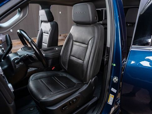 Used 2020 GMC Sierra 2500 Denali w/ Denali Ultimate Package image 29