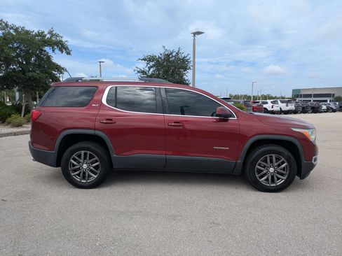 Used 2018 GMC Acadia SLT FWD image 4