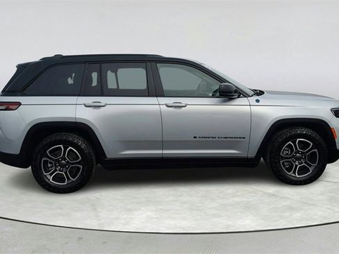 Used 2022 Jeep Grand Cherokee Trailhawk w/ Advanced Protech Group II image 7