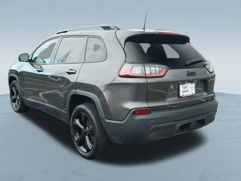 Used 2021 Jeep Cherokee Altitude image 5