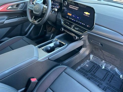 New 2026 Chevrolet Equinox EV RS image 21