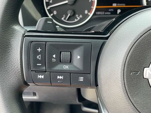 Certified 2023 Nissan Rogue SV AWD/4WD image 19