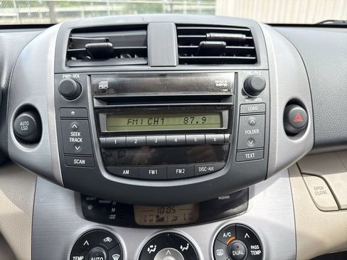 Used 2007 Toyota RAV4 Limited FWD image 21