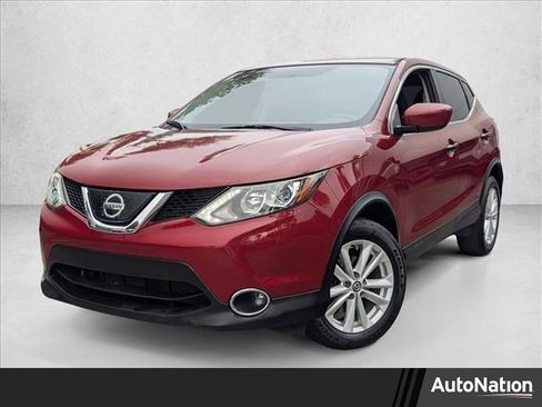 Used 2019 Nissan Rogue Sport S w/ Appearance Package image 1