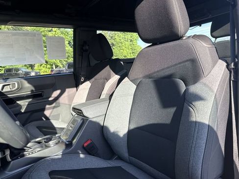 Used 2026 Ford Bronco 2-Door AWD/4WD image 11
