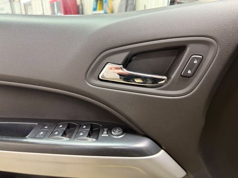 Used 2016 Chevrolet Colorado LT w/ Luxury Package, Chrome image 11