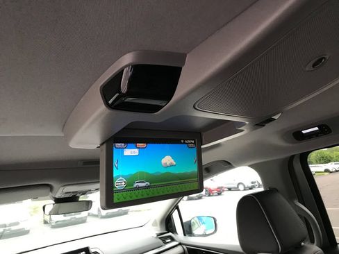 Used 2022 Honda Odyssey Elite image 8
