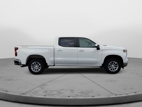 Used 2023 Chevrolet Silverado 1500 LT image 10