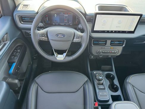 New 2026 Ford Maverick Lobo image 9