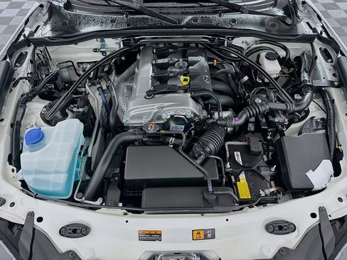 New 2026 MAZDA MX-5 Miata RF Grand Touring w/ Appearance Package RWD image 28