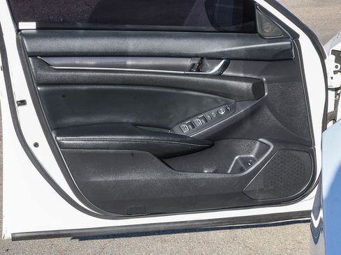 Used 2022 Honda Accord Sport image 21