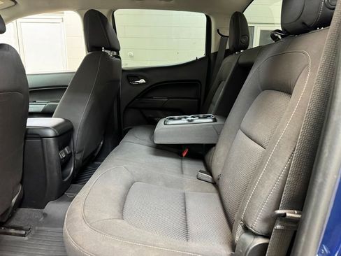 Used 2020 Chevrolet Colorado LT AWD/4WD image 17