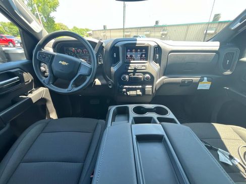 New 2025 Chevrolet Silverado 2500 Custom w/ Custom Value Package image 13