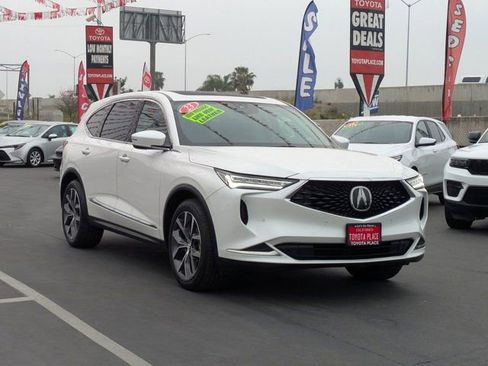 Used 2023 Acura MDX SH-AWD w/ Technology Package image 3