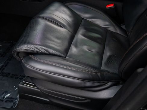 Used 2023 Lincoln Aviator Reserve w/ Equipment Group 201A image 13