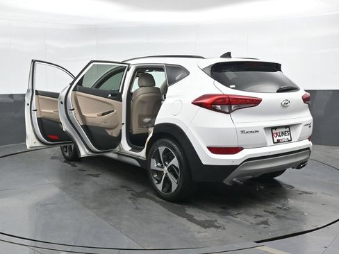 Used 2017 Hyundai Tucson Limited w/ Limited Ultimate Package 03 AWD/4WD image 40