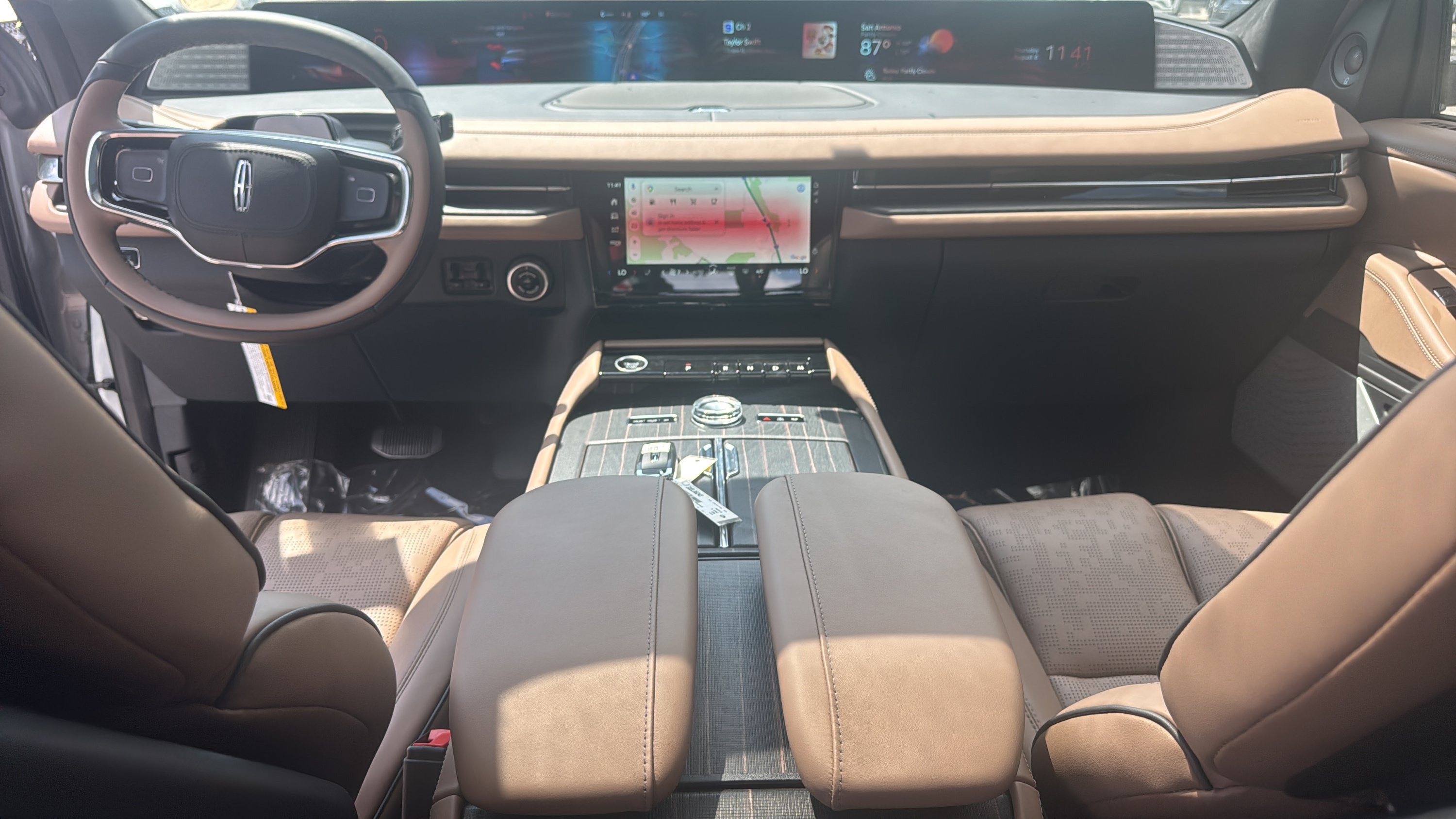 New 2026 Lincoln Navigator Black Label AWD/4WD image 24