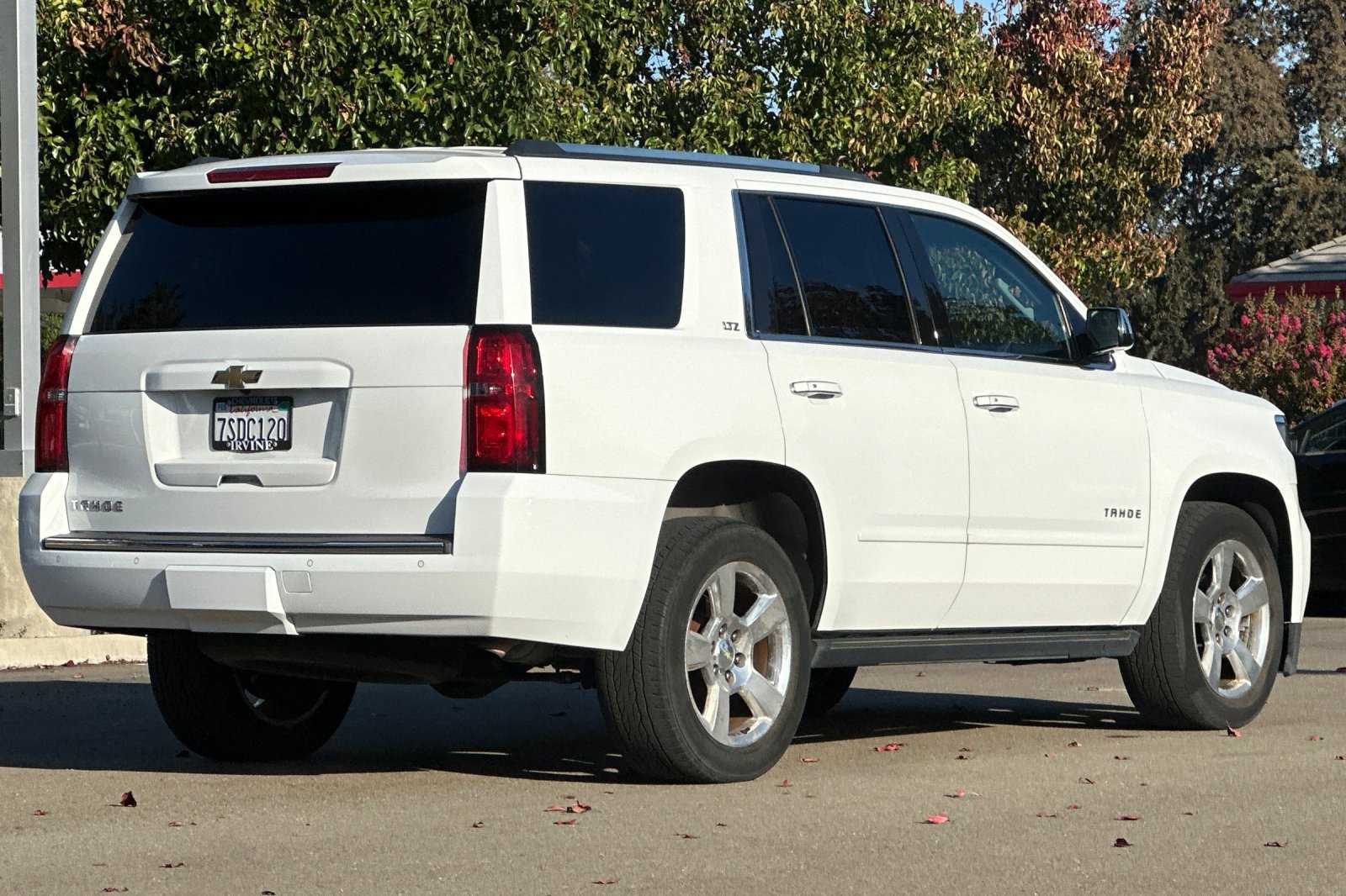 Used 2016 Chevrolet Tahoe LTZ w/ Max Trailering Package AWD/4WD image 4