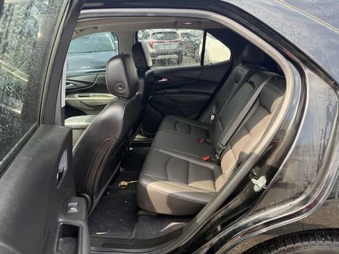 Used 2021 Chevrolet Equinox Premier AWD/4WD image 10
