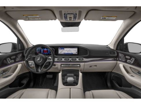 Used 2024 Mercedes-Benz GLE 450e 4MATIC image 4